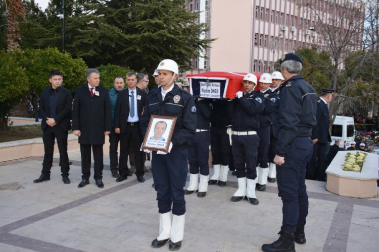G&ouml;rev başındaki polisi şehit eden zanlının 20 yıl hapis cezasına onay geldi
