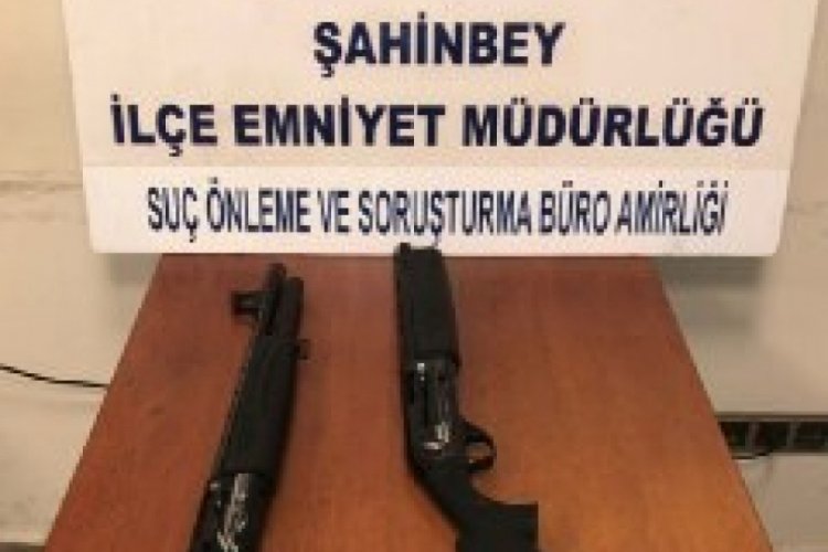 Nitelikli dolandırıcılık ş&uuml;phelisi 2 şahıs yakalandı