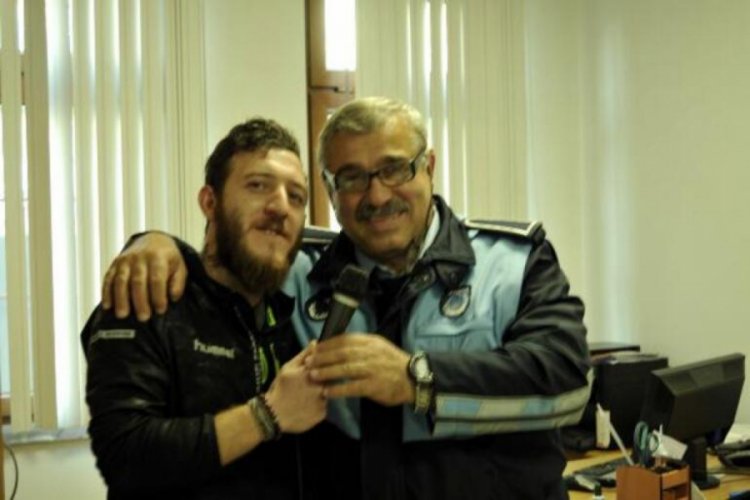 Sosyal medyada g&uuml;ndem olan 'hatalı park' videosu