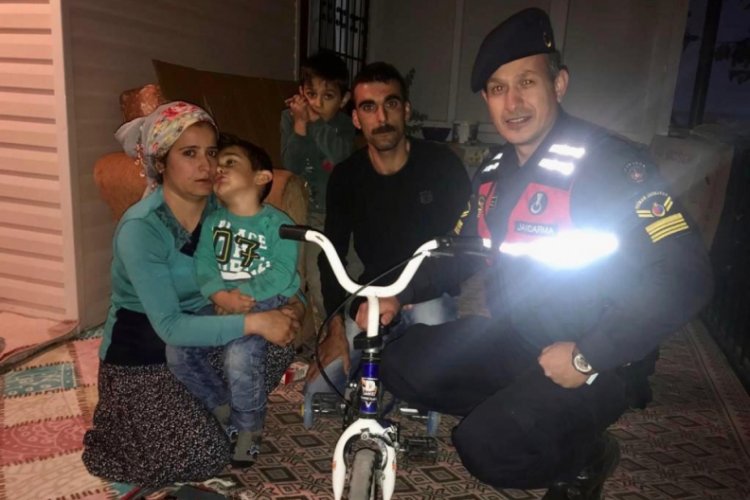 Kayıp 3 yaşındaki Umut'u, jandarma ekipleri buldu