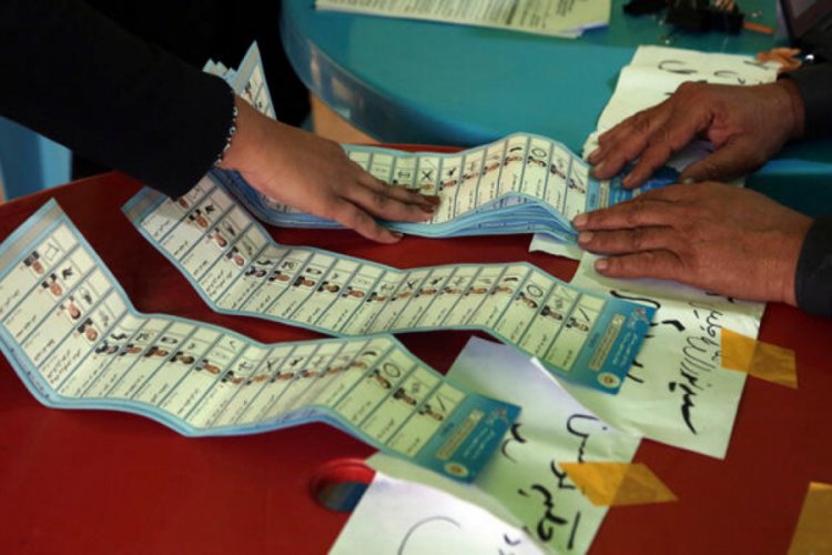 Afganistan'da oylar yeniden sayılıyor