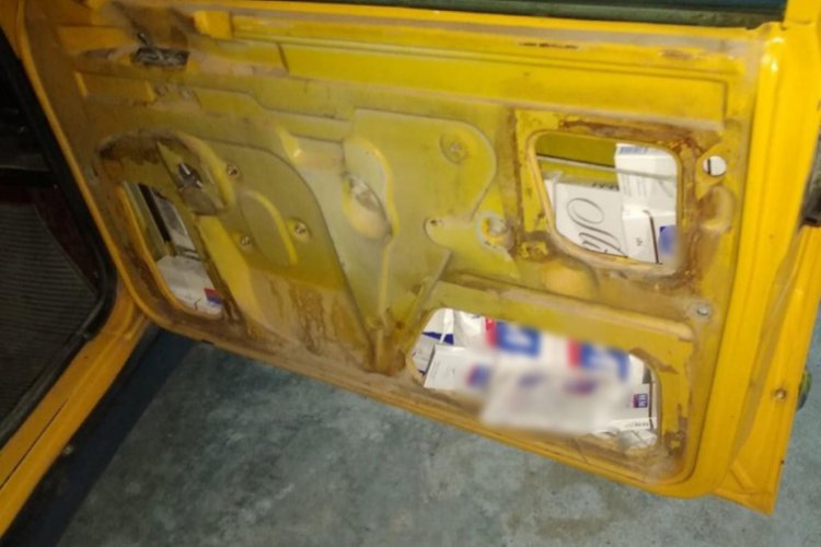 Siirt'te ka&ccedil;ak sigara ele ge&ccedil;irildi