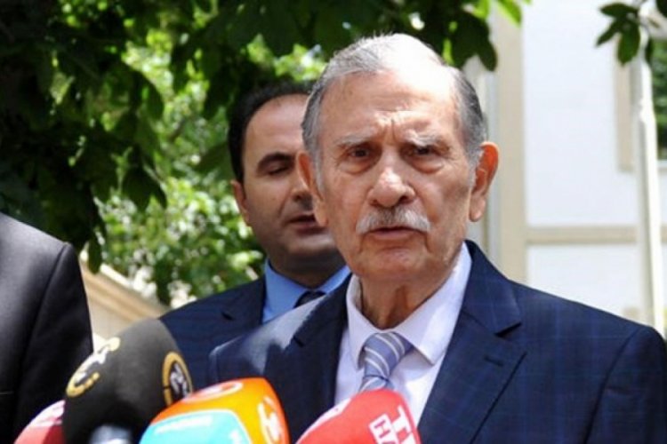 Eski başbakanlardan Yıldırım Akbulut hastaneye kaldırıldı