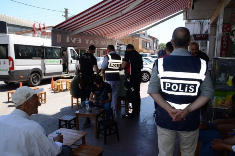Polis 23 aranan şahsı yakaladı