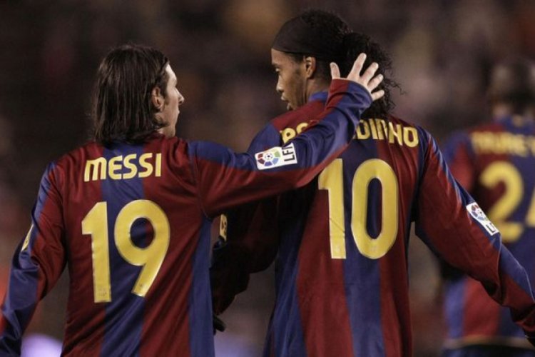 Barcelona, Ronaldinho i&ccedil;in veda ma&ccedil;ı d&uuml;zenleyecek