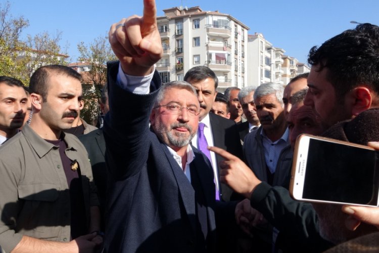 Mahallede baz istasyonu gerginliği s&uuml;r&uuml;yor