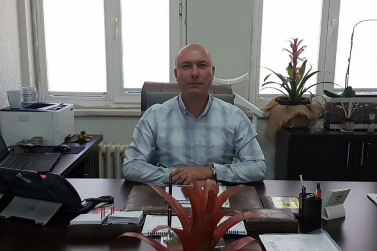 Milli eğitim m&uuml;d&uuml;r&uuml;ne 'Cumhurbaşkanı'na hakaret'ten soruşturma