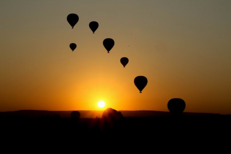 Kapadokya'da yarınki balon turları iptal edildi