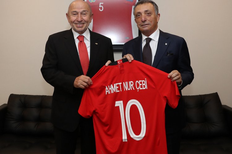 Beşiktaş y&ouml;netimi, TFF Başkanı &Ouml;zdemir'i ziyaret etti