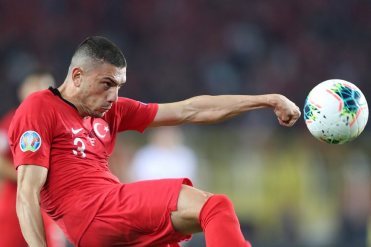 Arsenal ve Manchester United, Merih'i izleyecek