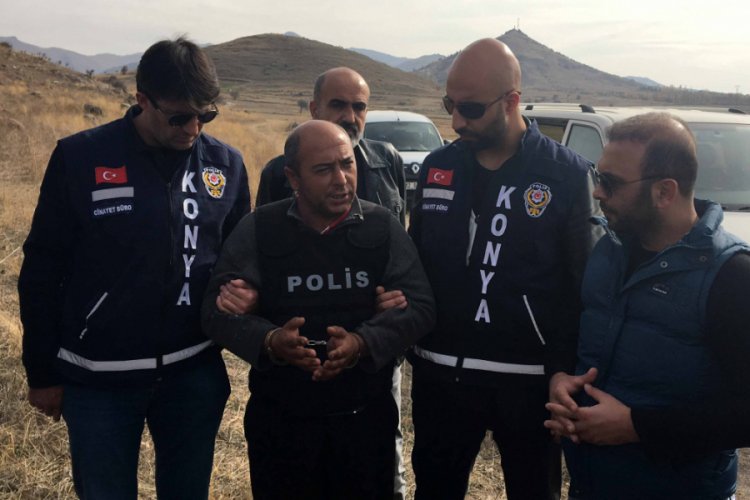 &Ouml;ld&uuml;rd&uuml;ğ&uuml; kuzeninin adına, ailesine mektup g&ouml;ndermiş