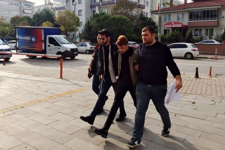 Bursa'da iş yeri faresi kıskıvrak yakalandı
