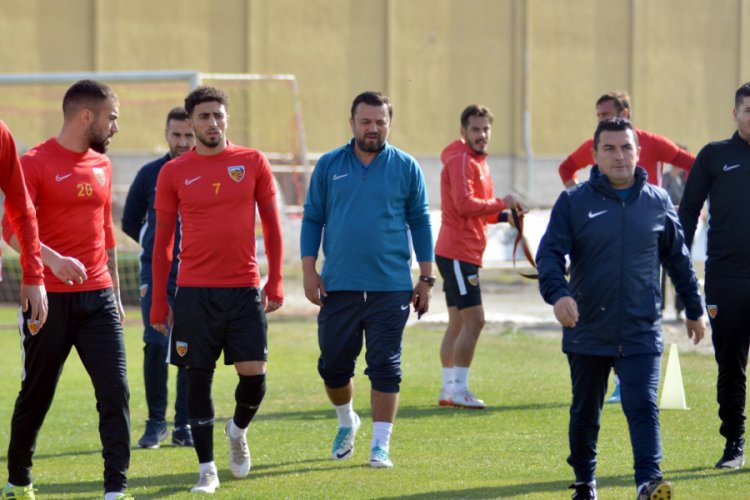 Kayserispor g&uuml;&ccedil; depoluyor