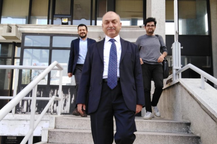 FET&Ouml;'den yargılanan eski emniyet m&uuml;d&uuml;r&uuml;ne beraat