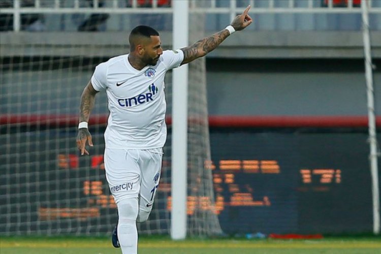 Kasımpaşa'da kaptanlığa Quaresma getirildi
