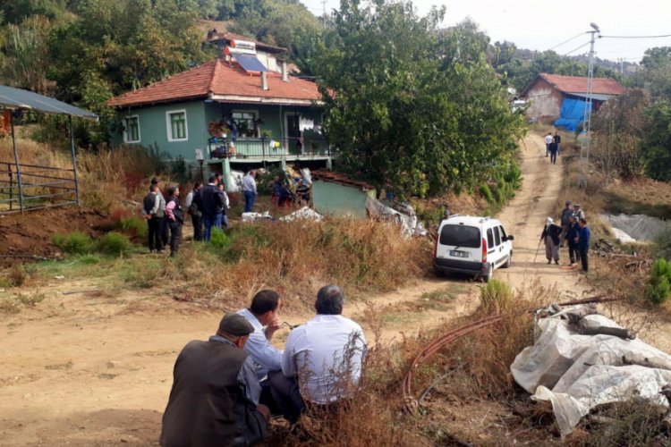 Katliamdan okula gittiği i&ccedil;in kurtulmuş