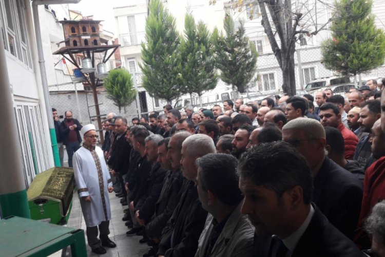 Bursa'da beton mikserinin ezdiği yaşlı adam g&ouml;zyaşları arasında toprağa verildi