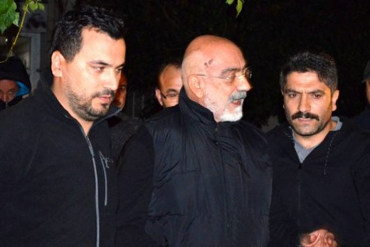 Tutuklanan Ahmet Altan'ın tahliye talebi mahkeme tarafından reddedildi