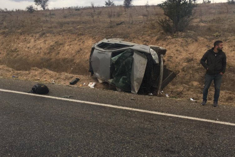 Takla atan otomobilden fırlayan gen&ccedil;, hayatını kaybetti