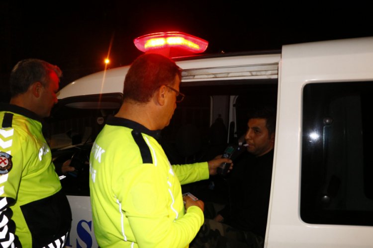 Polisten ka&ccedil;mak isteyen s&uuml;r&uuml;c&uuml; 134 promil alkoll&uuml; &ccedil;ıktı