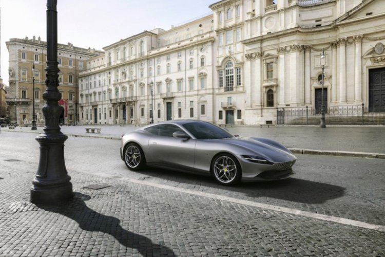 620 beygirlik Ferrari tanıtıldı