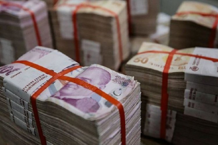 B&uuml;t&ccedil;e, 14.9 milyar lira a&ccedil;ık verdi