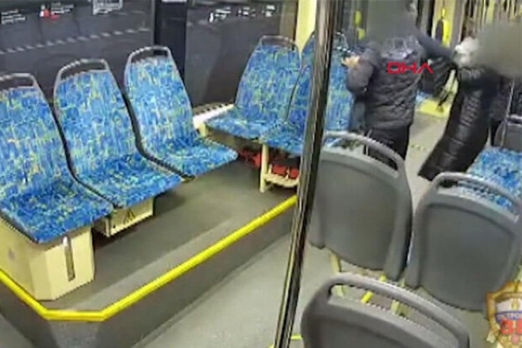 Rusya'da alkoll&uuml; adam, tramvayda hamile kadına saldırdı!