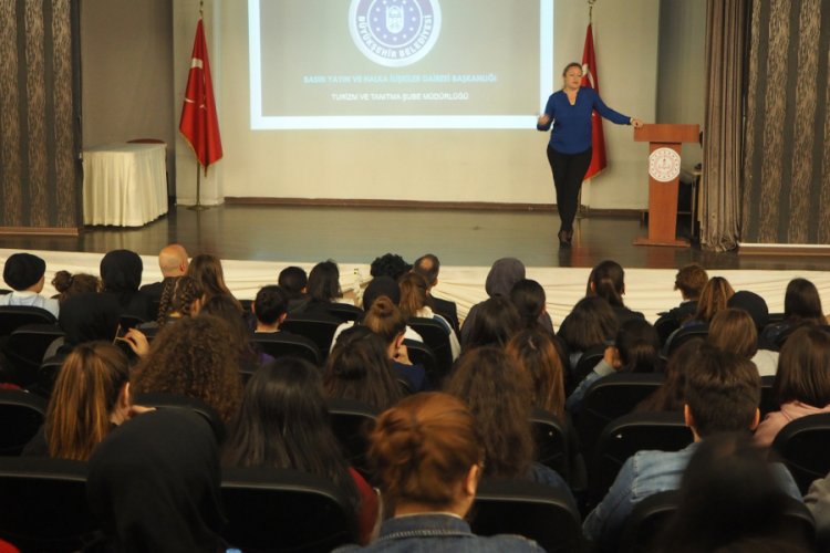 "Yaşayan ge&ccedil;mişi ile Bursa Okulunuzda" projesi devam ediyor