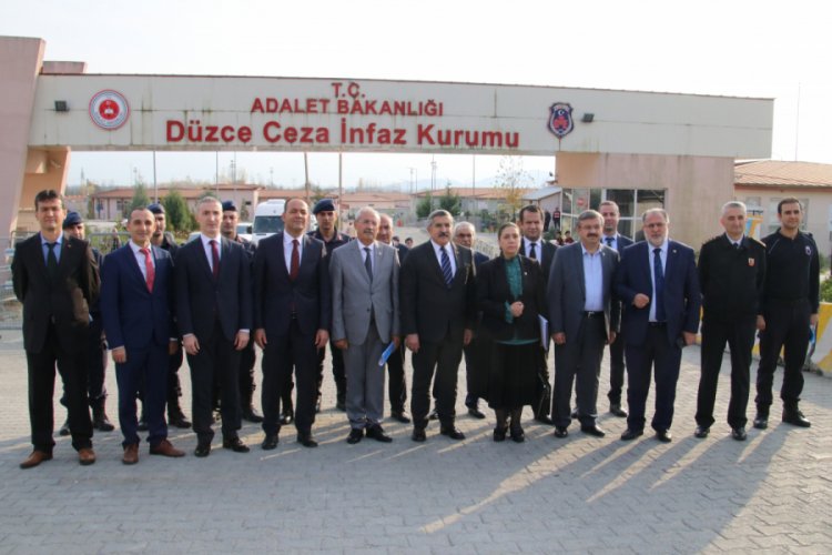 TBMM Komisyonu, D&uuml;zce Cezaevi'nde incelemelerde bulundu