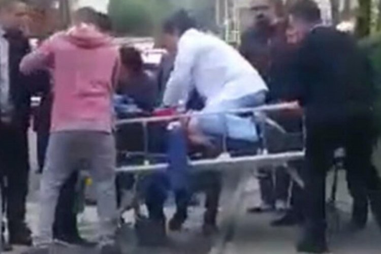 Bir an bile d&uuml;ş&uuml;nmedi! Yardımına b&ouml;yle koştu