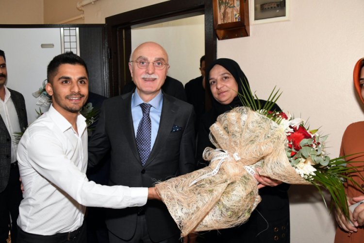 Bakan Yardımcısı Erdil'den şehit aileleri ve gazilere ziyaret