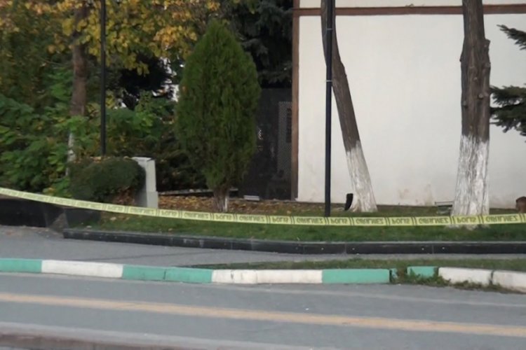 Ş&uuml;pheli &ccedil;anta polisi alarma ge&ccedil;irdi