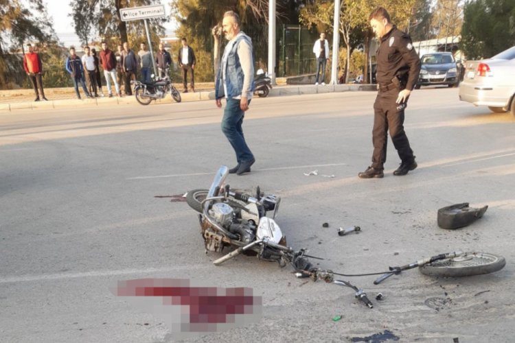 Tire'de trafik kazası: 1 &ouml;l&uuml;, 1 yaralı