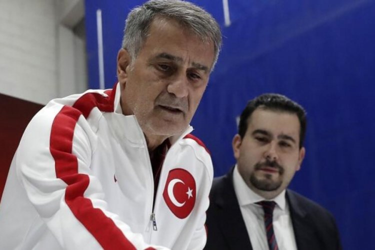 Şenol G&uuml;neş'in Andorra ma&ccedil;ı &ouml;ncesi basın toplantısı