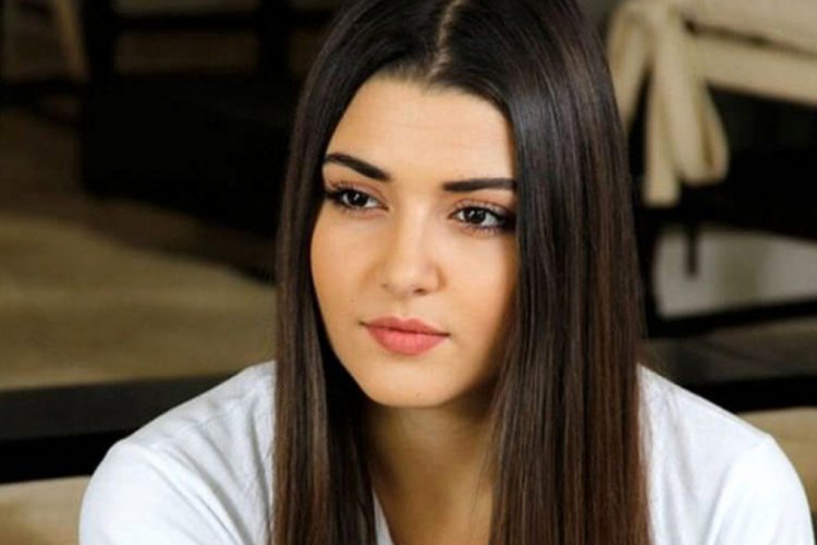 Hande Er&ccedil;el yeni fotoğrafı ile binlerce beğeni aldı