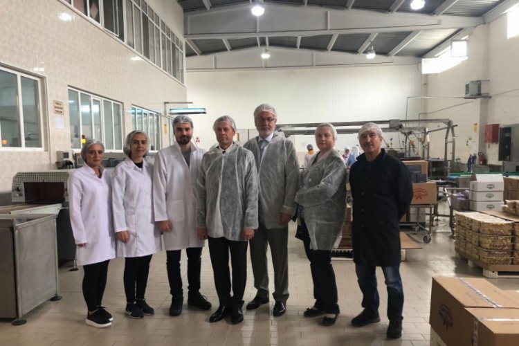 Litvanya B&uuml;y&uuml;kel&ccedil;isi'nden Bursa kestane şekerine &ouml;vg&uuml;