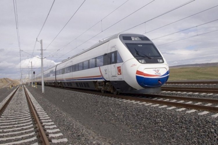 'TCDD 2 milyar 558 milyon lira zarar etti'