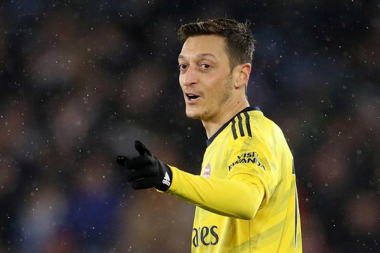 T&uuml;mer Metin: ''Mesut &Ouml;zil, T&uuml;rkiye'yi se&ccedil;ebilirdi ''