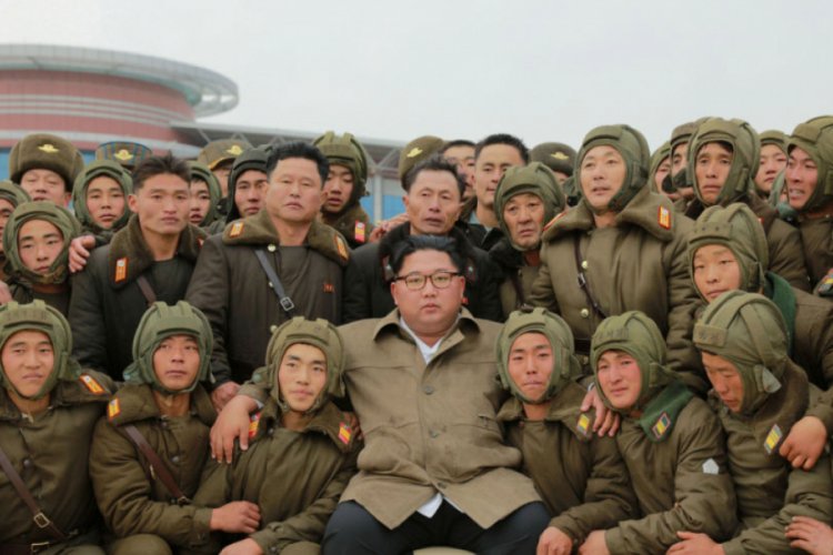 Kuzey Kore'den askeri tatbikat