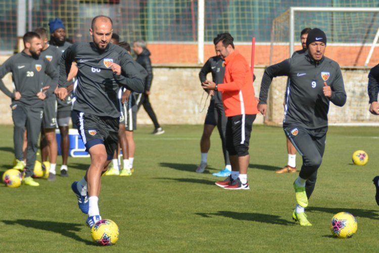 Kayserispor'da, Sivasspor mesaisi s&uuml;r&uuml;yor