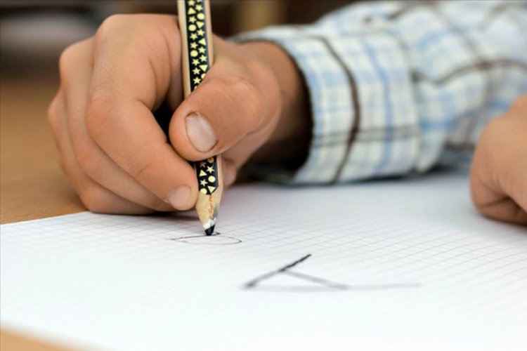MEB'den y&uuml;z binlerce '&ouml;zel' &ouml;ğrenciye eğitim desteği