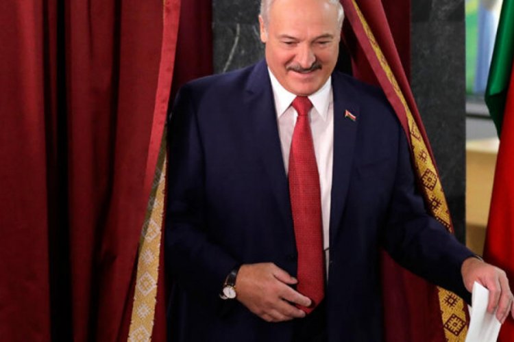 Belarus'ta sandıktan muhalefetsiz parlamento &ccedil;ıktı
