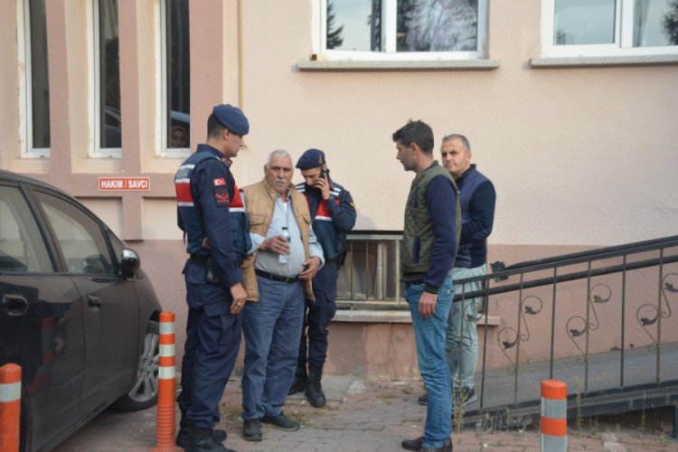Uzman &ccedil;avuşa &ccedil;arparak, şehit eden otomobil s&uuml;r&uuml;c&uuml;s&uuml; tutuklandı