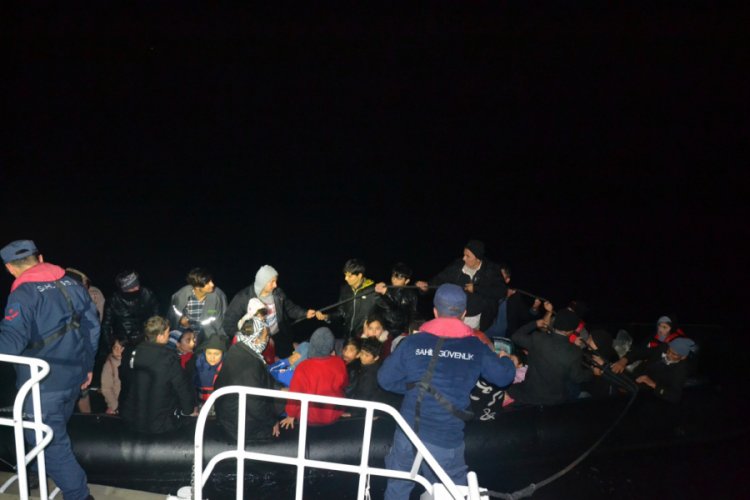 Balıkesir'de 90 ka&ccedil;ak g&ouml;&ccedil;men yakalandı