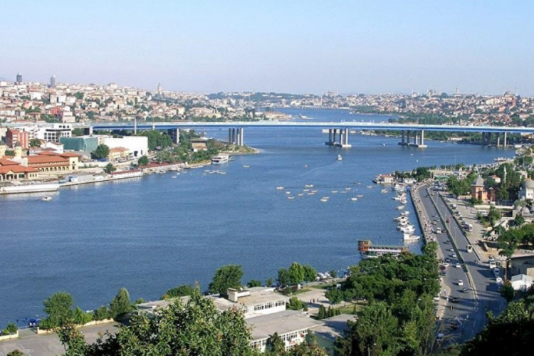 "İstanbul'da atıksu doğrudan denize karışıyor"