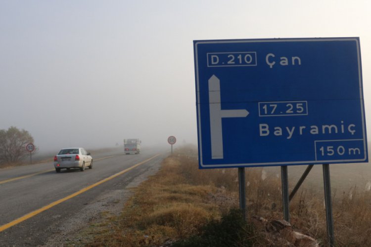 &Ccedil;anakkale-&Ccedil;an karayolunda yoğun sis
