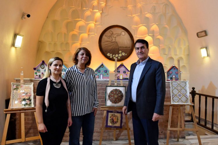 Bursa &Ouml;rdekli'de takı ve iğne oyası sergisi