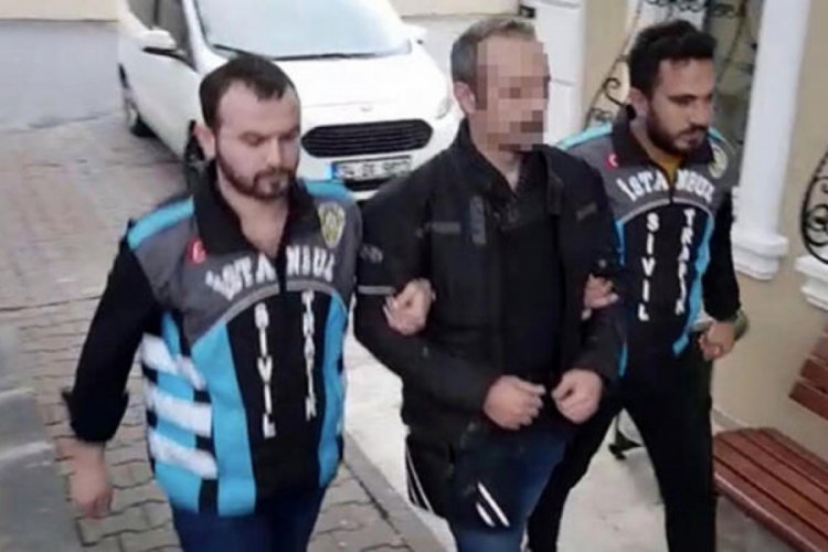 Trafikte ter&ouml;r estiren motosikletli maganda yakalandı