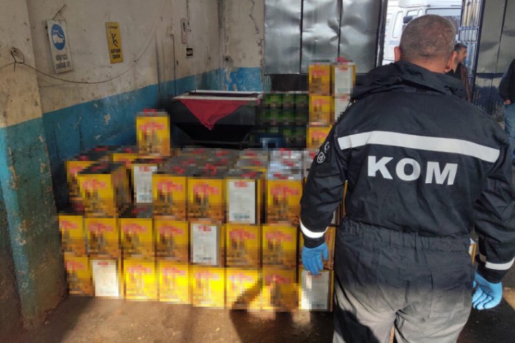 Kayseri'de ka&ccedil;ak akaryakıt operasyonu: 4 g&ouml;zaltı