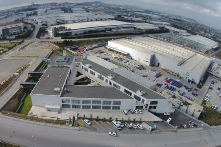 Otomotiv sekt&ouml;r&uuml;n&uuml;n kalbi TOSB'da atıyor